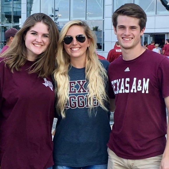 Meet your Posher, Leslie - Picture 9 of 13